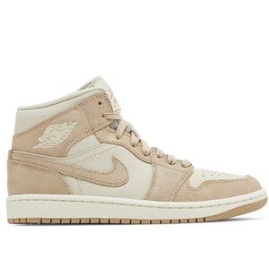 AIR JORDAN NIKE Mid Sneakers in Tan & Cream NEVER WORN, BRAND NEW WITH BOX
